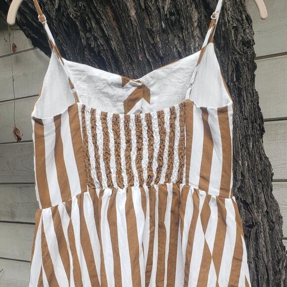 Striped Sundress with Gathered Back and Full Lined Skirt - Picture 4 of 11